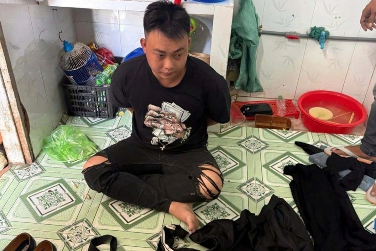 호치민 1K 국도, 경찰 사칭범이 오토바이를 세웠어요