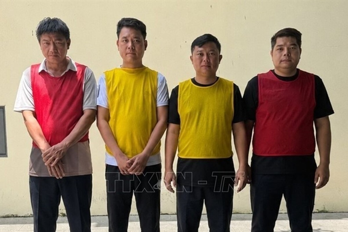 호치민 5천억동 온라인 도박망, 35명 형사입건됐어요