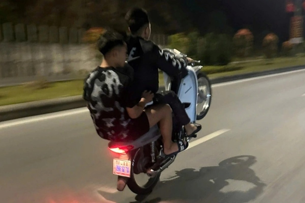 하롱 해안도로 밤 8시 폭주, 13명 기소 의견이에요